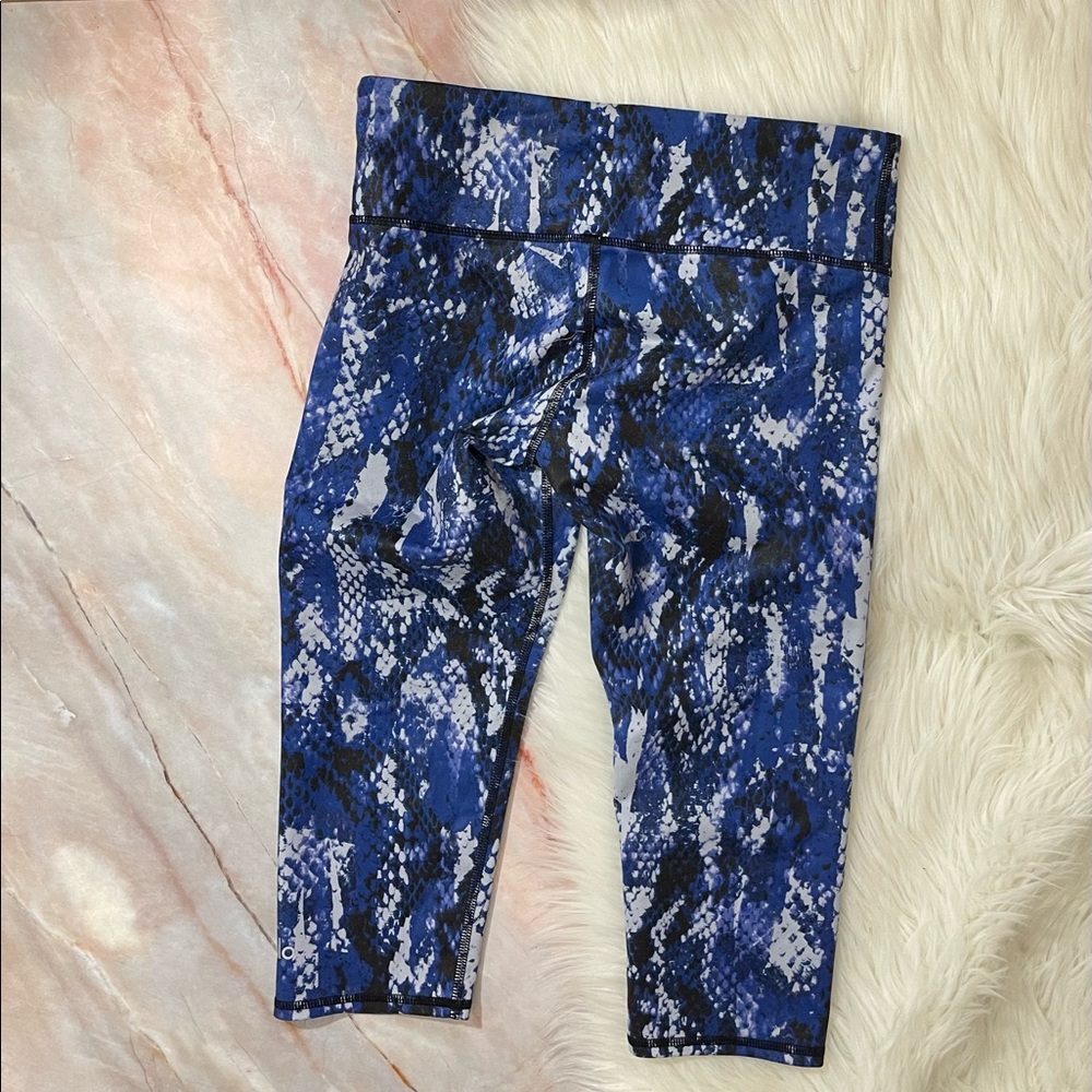 ALO Crop Leggings XS